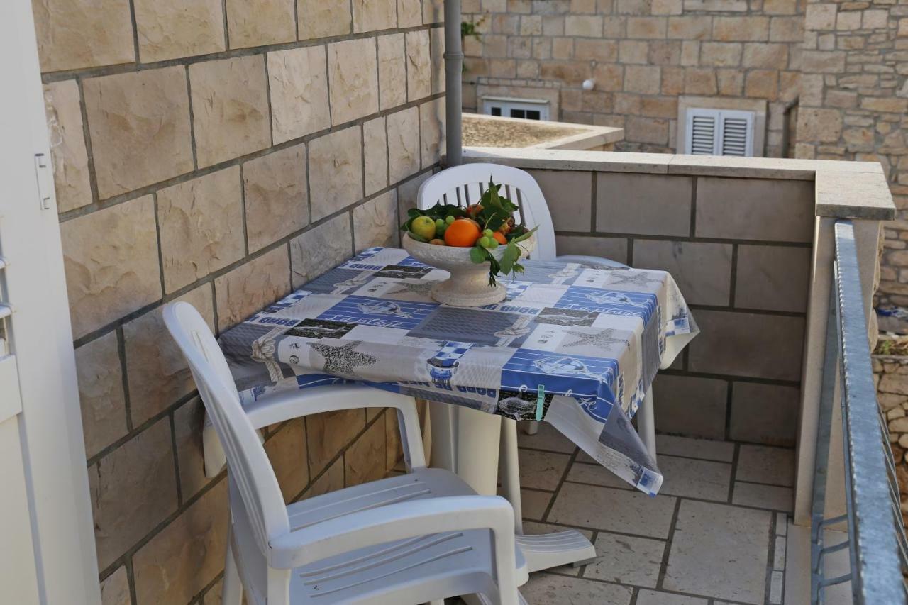 Apartments Katica Λομπάρδα Εξωτερικό φωτογραφία