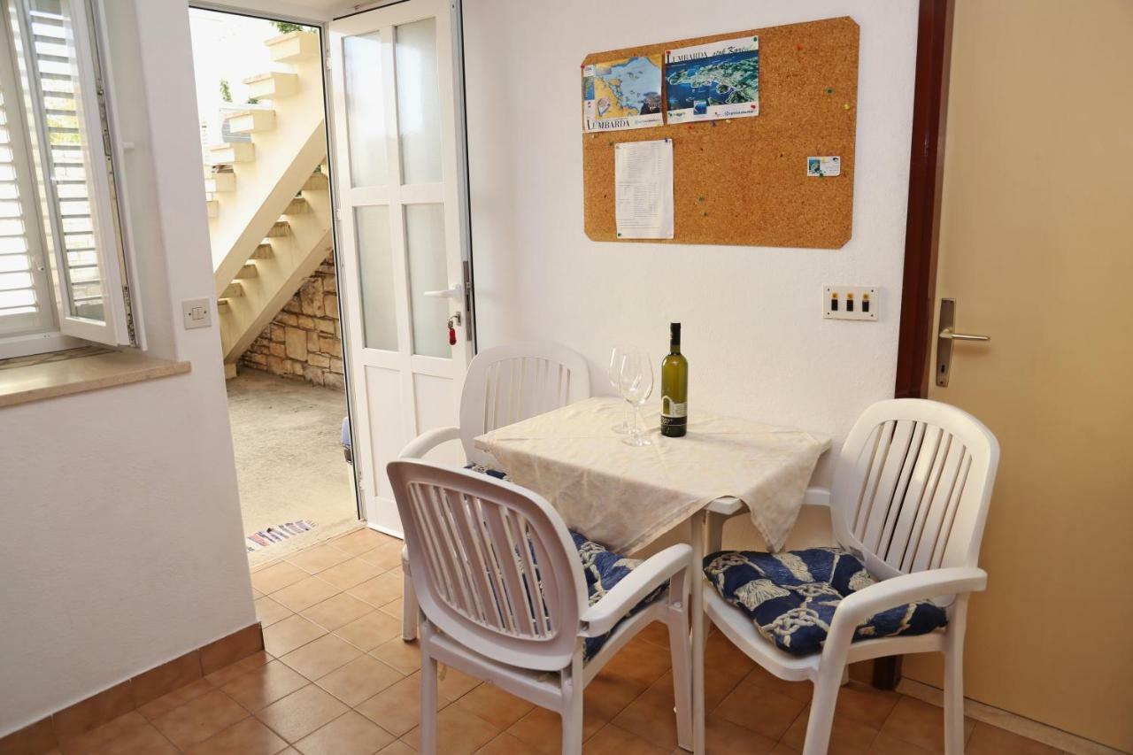 Apartments Katica Λομπάρδα Εξωτερικό φωτογραφία