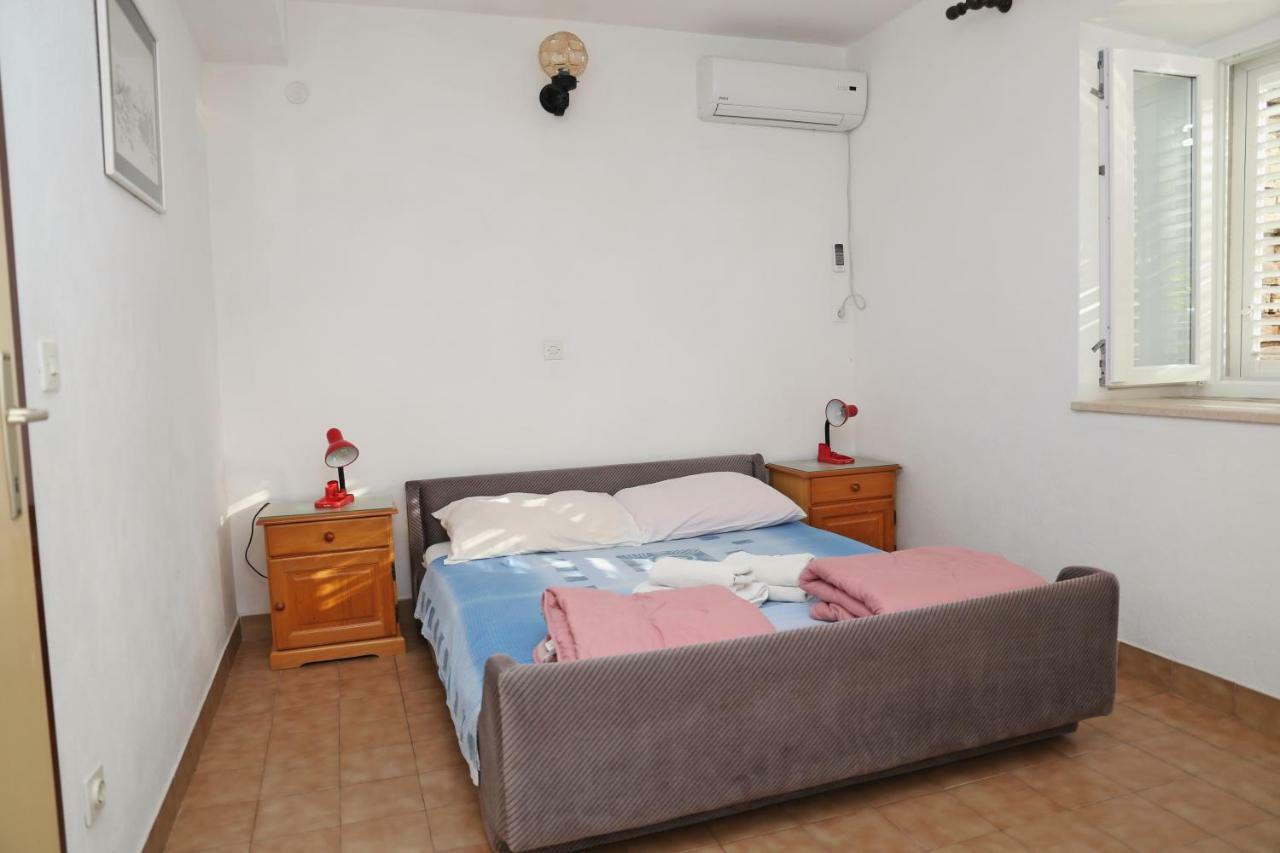 Apartments Katica Λομπάρδα Εξωτερικό φωτογραφία