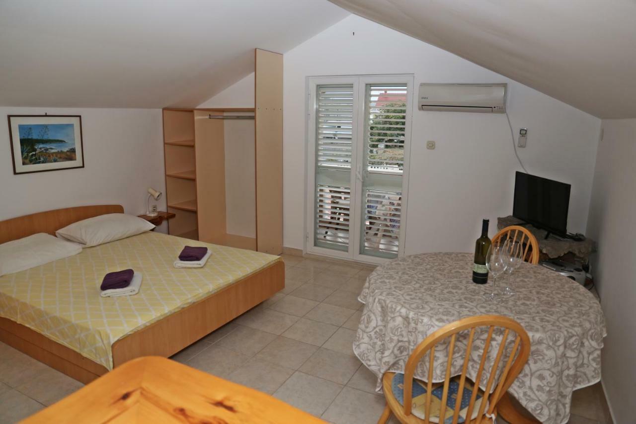 Apartments Katica Λομπάρδα Εξωτερικό φωτογραφία