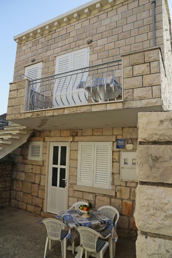 Apartments Katica Λομπάρδα Εξωτερικό φωτογραφία